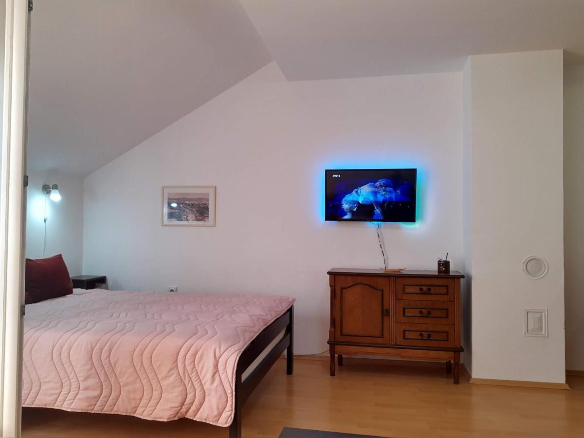 Sky Apartman Соко Баня Екстериор снимка